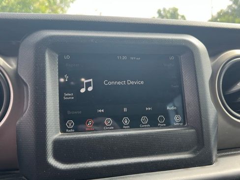 Used 2020 Jeep Wrangler Unlimited Willys image 33