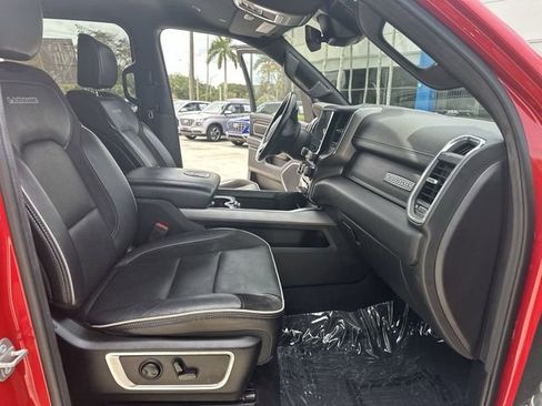 Used 2024 RAM 1500 Laramie RWD image 30