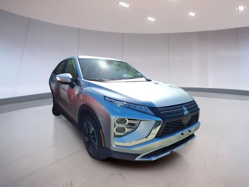 Used 2024 Mitsubishi Eclipse Cross SE AWD/4WD image 1