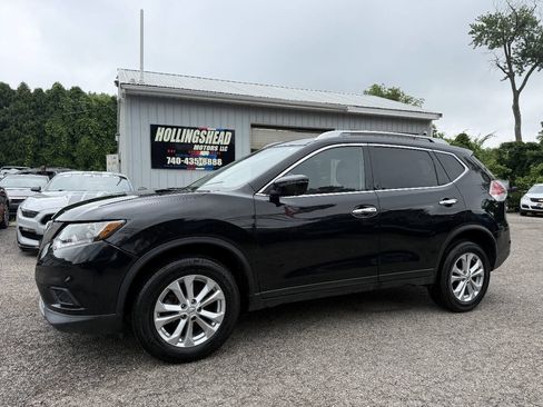 Used 2016 Nissan Rogue SV w/ SV Premium Package AWD/4WD image 1