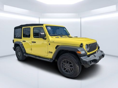 Used 2024 Jeep Wrangler Unlimited Sport AWD/4WD image 1