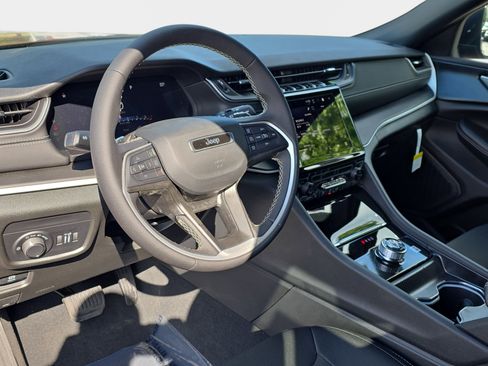 New 2026 Jeep Grand Cherokee L Laredo AWD/4WD image 14