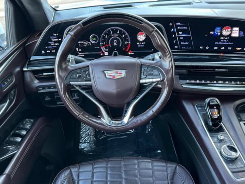 Certified 2023 Cadillac Escalade V AWD/4WD image 17