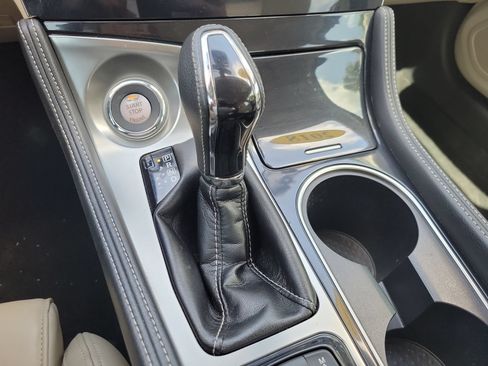 Used 2018 Nissan Maxima Platinum FWD image 26
