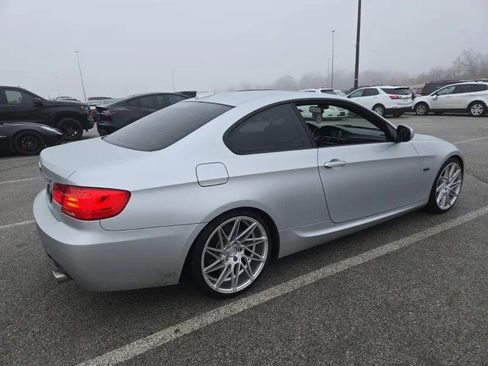 Used 2012 BMW 335i Coupe image 4