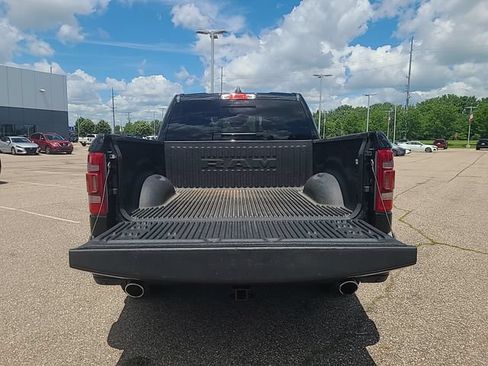 Used 2023 RAM 1500 Laramie AWD/4WD image 32