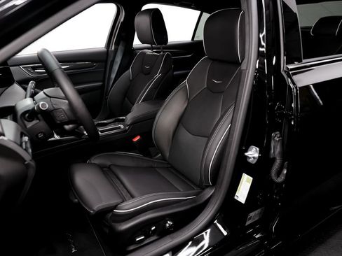 Used 2025 Cadillac CT5 V Blackwing image 21