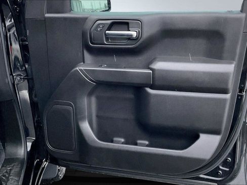 Used 2025 Chevrolet Silverado 1500 Custom Trail Boss image 25