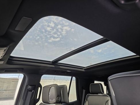 New 2026 GMC Yukon AT4 Ultimate AWD/4WD image 25