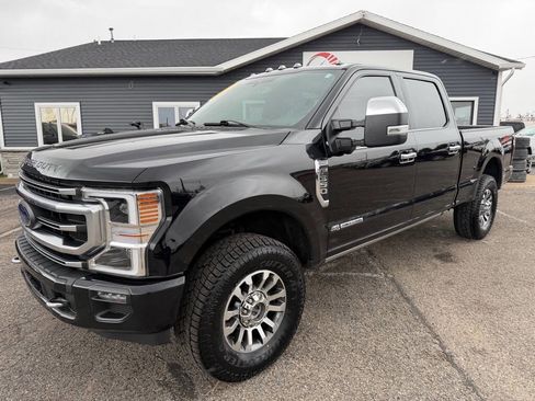 Used 2022 Ford F350 Platinum AWD/4WD image 1