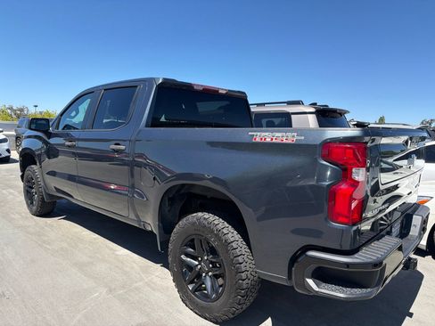 Used 2021 Chevrolet Silverado 1500 Custom Trail Boss AWD/4WD image 5