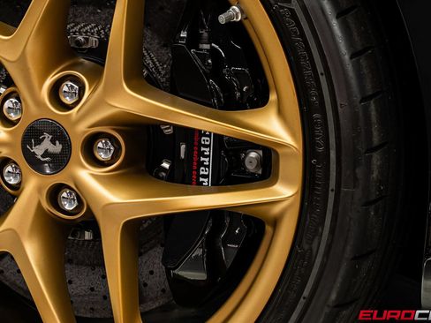 Used 2026 Ferrari Roma Spider RWD image 26
