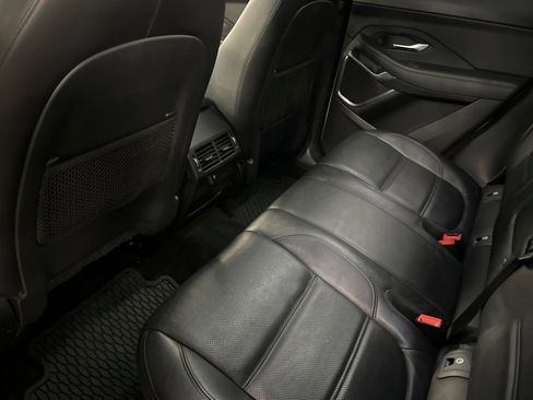Used 2020 Jaguar E-PACE SE image 26
