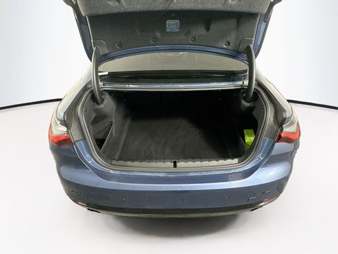Used 2023 BMW 430i Coupe w/ Convenience Package RWD image 30