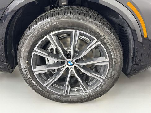 New 2026 BMW X5 xDrive40i w/ M Sport Package image 35