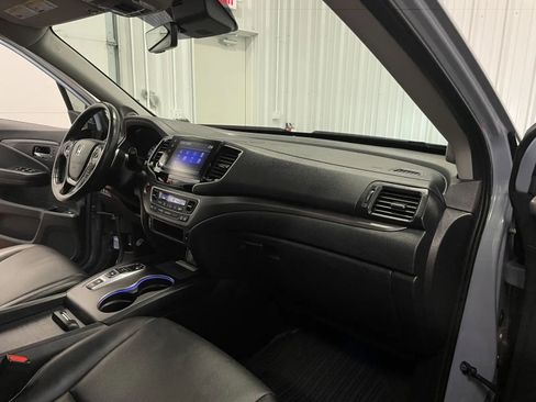 Used 2023 Honda Ridgeline RTL-E image 46