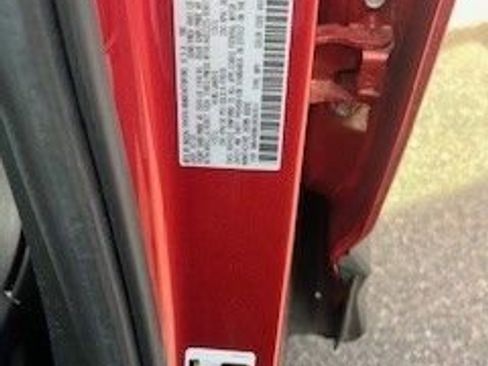 Used 2025 MAZDA CX-50 AWD 2.5 S w/ Premium Package image 11