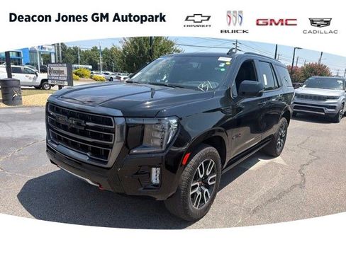 Certified 2023 GMC Yukon AT4 w/ AT4 Premium Package AWD/4WD image 1