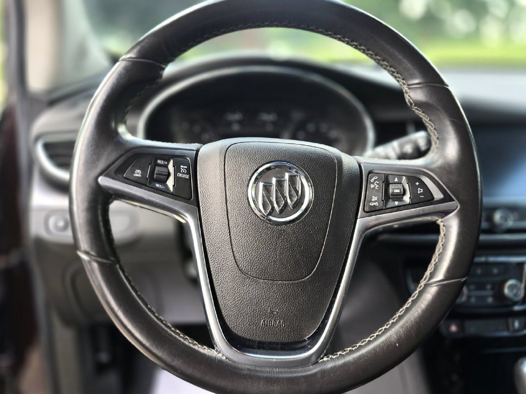 Used 2018 Buick Encore Preferred FWD image 19