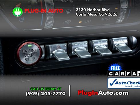 Used 2022 Ford Mustang Premium RWD image 17