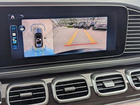 New 2026 Mercedes-Benz GLE 450 4MATIC image 13