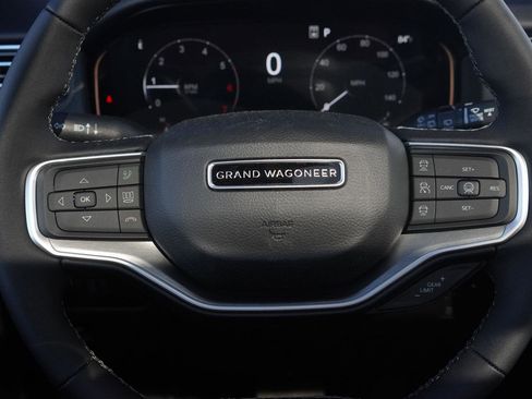 New 2026 Jeep Grand Wagoneer L Limited AWD/4WD image 14