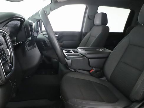 Used 2020 Chevrolet Silverado 2500 LT w/ Z71 Off-Road Package image 16