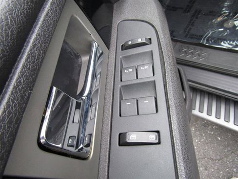 Used 2011 Ford F150 FX4 w/ FX Luxury Pkg image 11