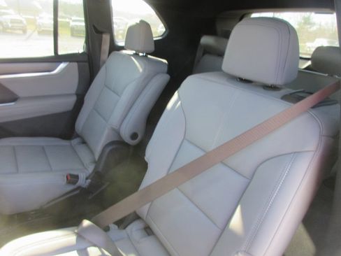 New 2026 GMC Acadia Elevation w/ Super Cruise Package AWD/4WD image 13