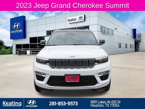 Used 2023 Jeep Grand Cherokee Summit w/ Adv Protech Group IV RWD image 2