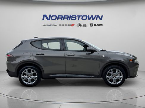 Used 2024 Dodge Hornet R/T Plus AWD/4WD image 7