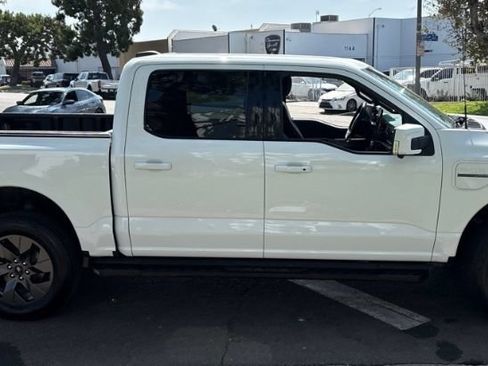 Used 2023 Ford F150 Lightning Lariat AWD/4WD image 4