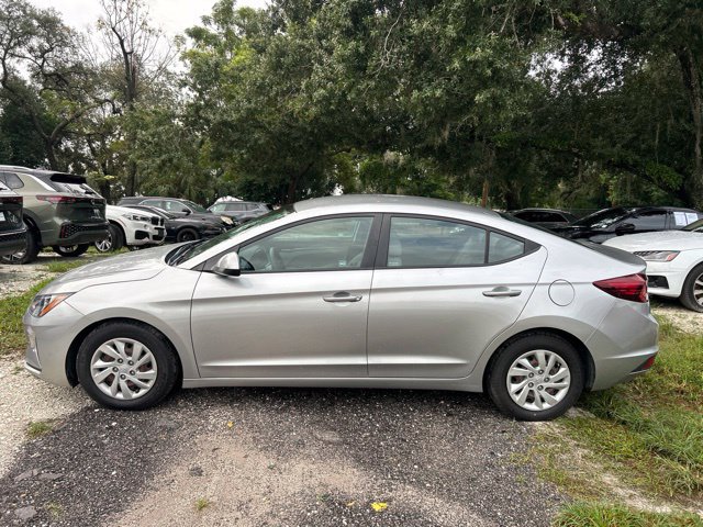 Used 2020 Hyundai Elantra SE FWD image 16