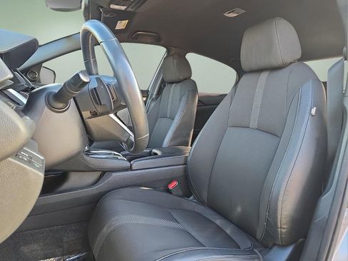 Used 2019 Honda Civic Sport image 14