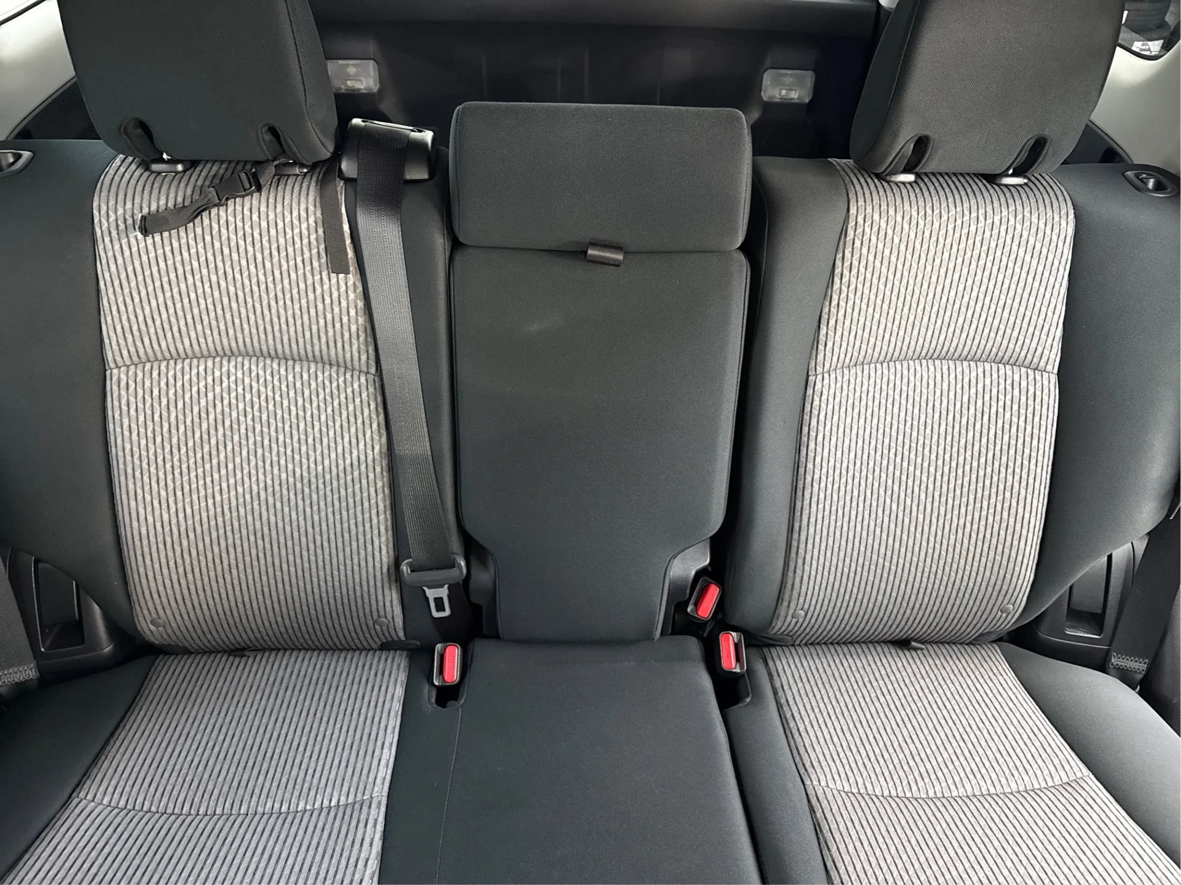 Used 2017 Toyota 4Runner SR5 AWD/4WD image 20