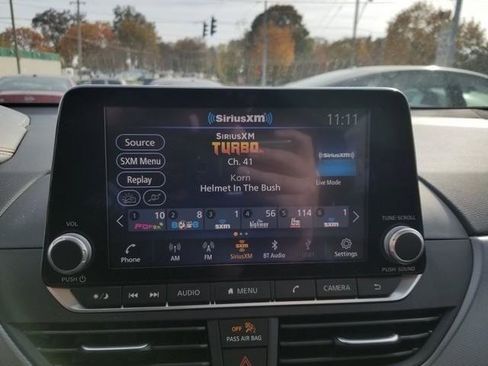 New 2025 Nissan Altima 2.5 SR FWD image 12