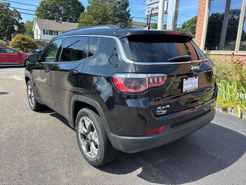 Used 2021 Jeep Compass Limited w/ Sun and Sound Group AWD/4WD image 4