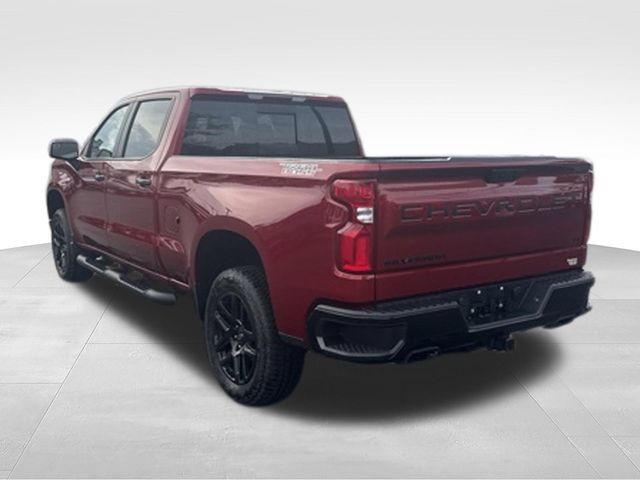 Used 2024 Chevrolet Silverado 1500 LT Trail Boss w/ Convenience Package II AWD/4WD image 5