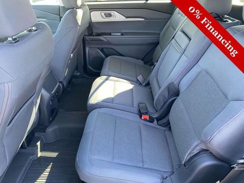 New 2025 Ford Explorer Active image 12