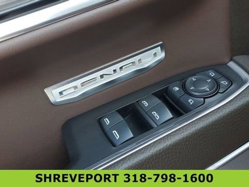 Certified 2024 GMC Sierra 1500 Denali AWD/4WD image 32