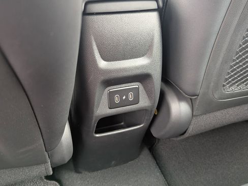 New 2026 Hyundai Venue SEL image 16