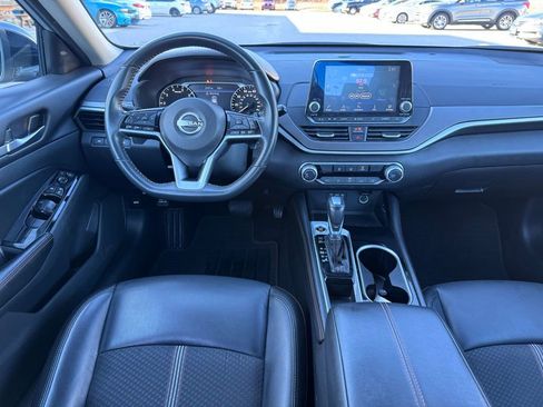 Used 2024 Nissan Altima 2.5 SR image 4