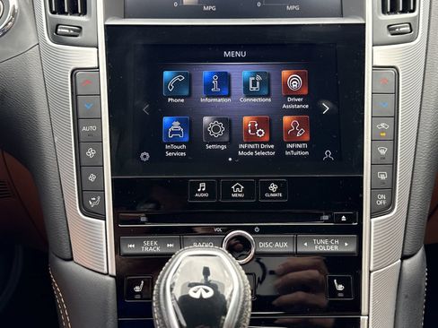 Used 2023 INFINITI Q50 Luxe w/ Cargo Package RWD image 26
