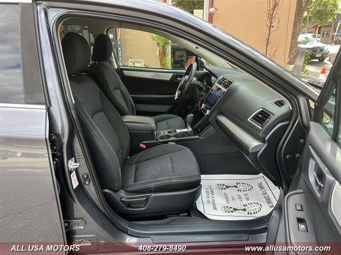 Used 2019 Subaru Outback 2.5i Premium AWD/4WD image 31