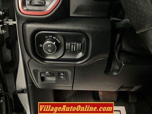 Used 2019 RAM 1500 Rebel w/ Rebel Level 2 Equipment Group AWD/4WD image 19