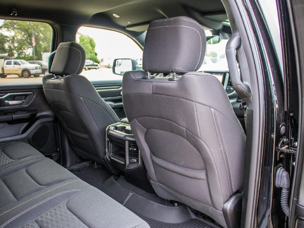 Used 2025 RAM 1500 Big Horn AWD/4WD image 23