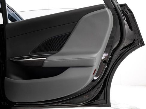 Used 2024 Lucid Air Pure RWD image 52