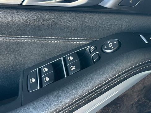 Used 2023 BMW X5 xDrive40i image 12