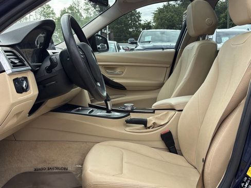 Used 2016 BMW 320i xDrive Sedan AWD/4WD image 10