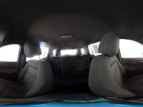 Used 2025 Chevrolet Equinox LT image 40